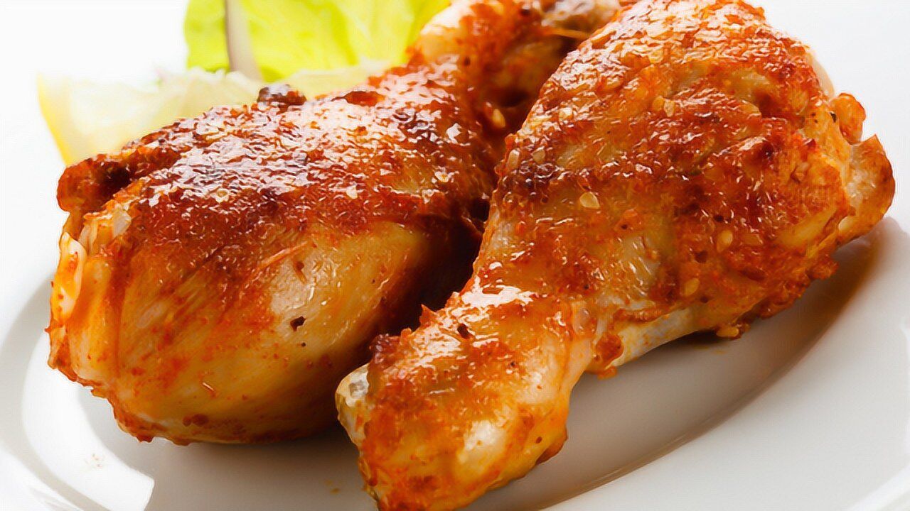 脆皮烤鸡腿别买着吃了,教你在家自己做,皮脆肉嫩,撕着吃真过瘾