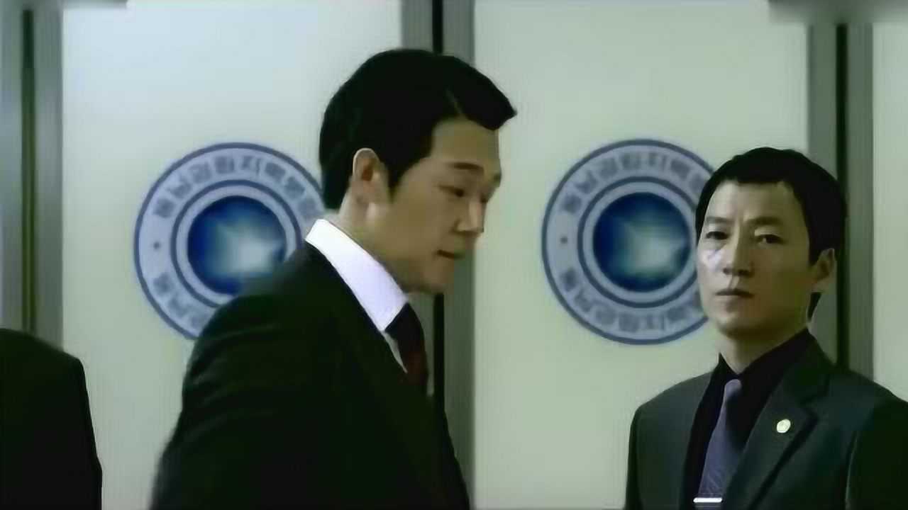新世界:丁青的中国话也太搞笑了吧:瘦巴巴的老爷们儿,一起走_高清1080P在线观看平台_腾讯视频