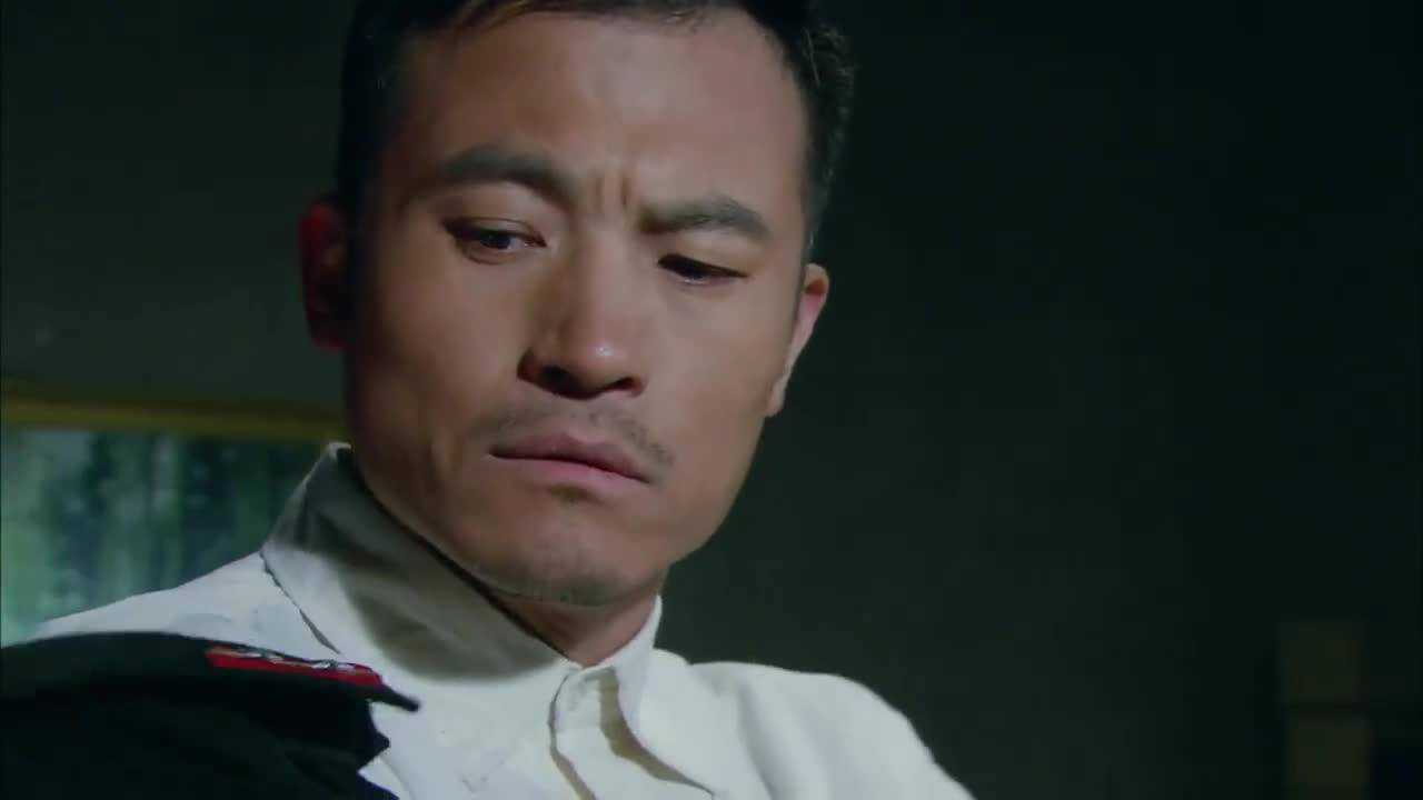 我把忠诚献给你原爱深夜到关大河门前吹口琴试探关大河的态度