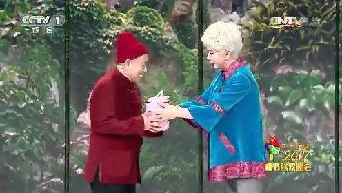 2017年中央电视台《春节联欢晚会》代表节目：小品《老伴》