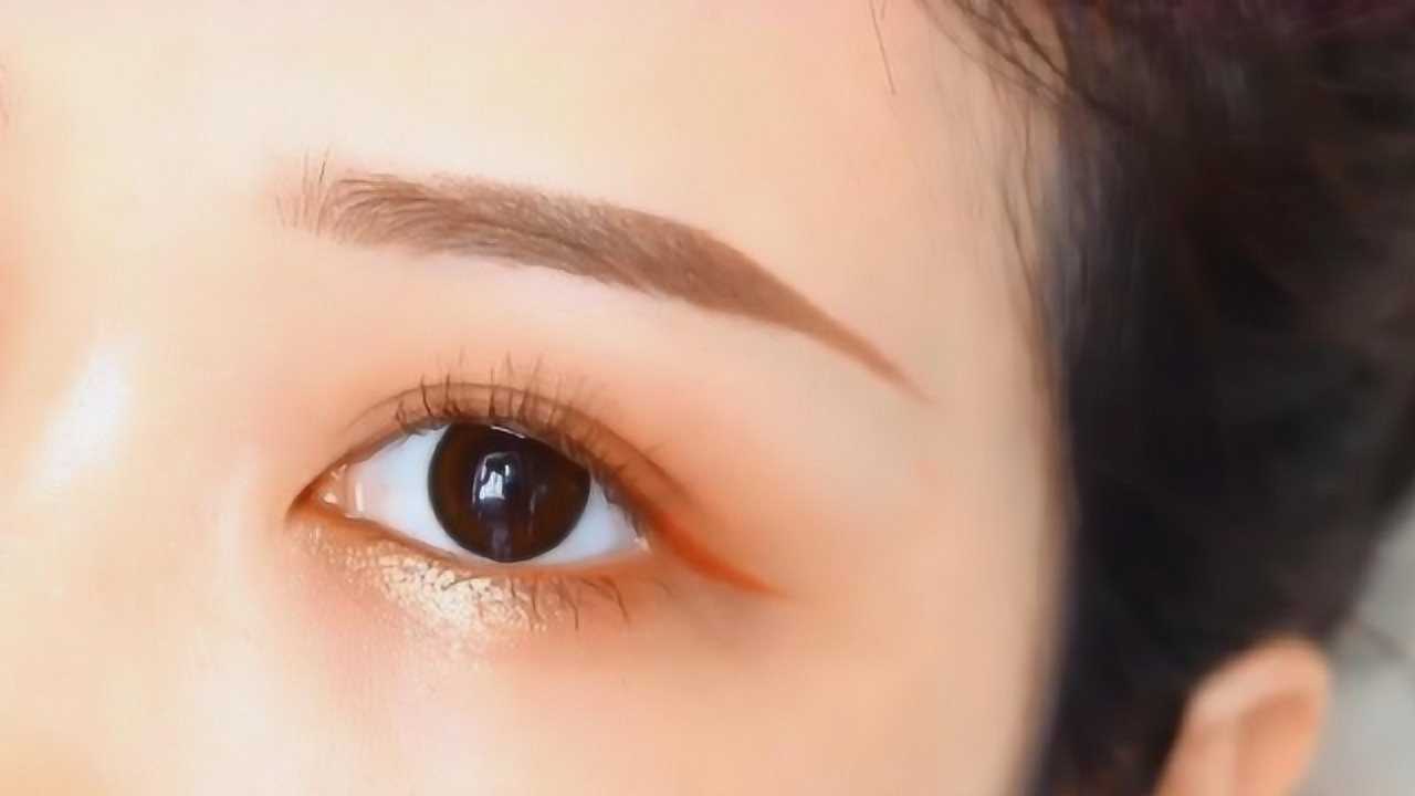 小清新棕色眼线美妆教学,原宿风的少女必备,这眼睛爱了爱了!_腾讯视频