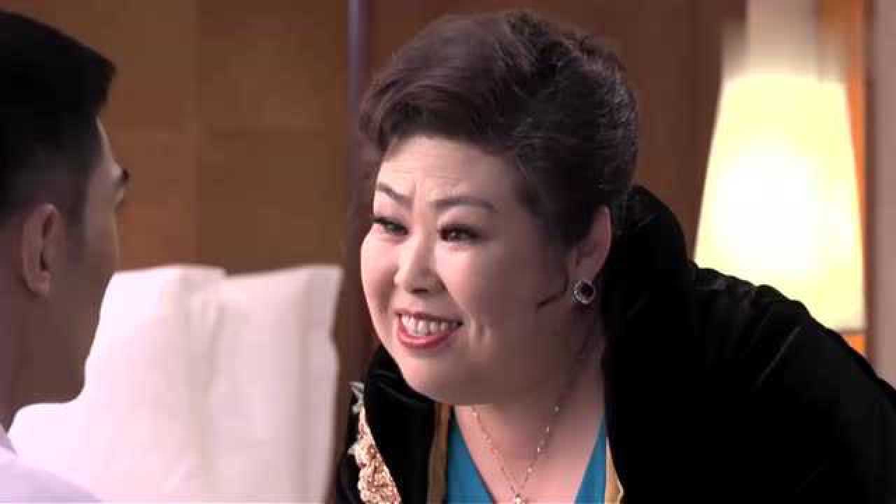 等你爱我贺五洲被富婆当成狗一样对待看着就可怜