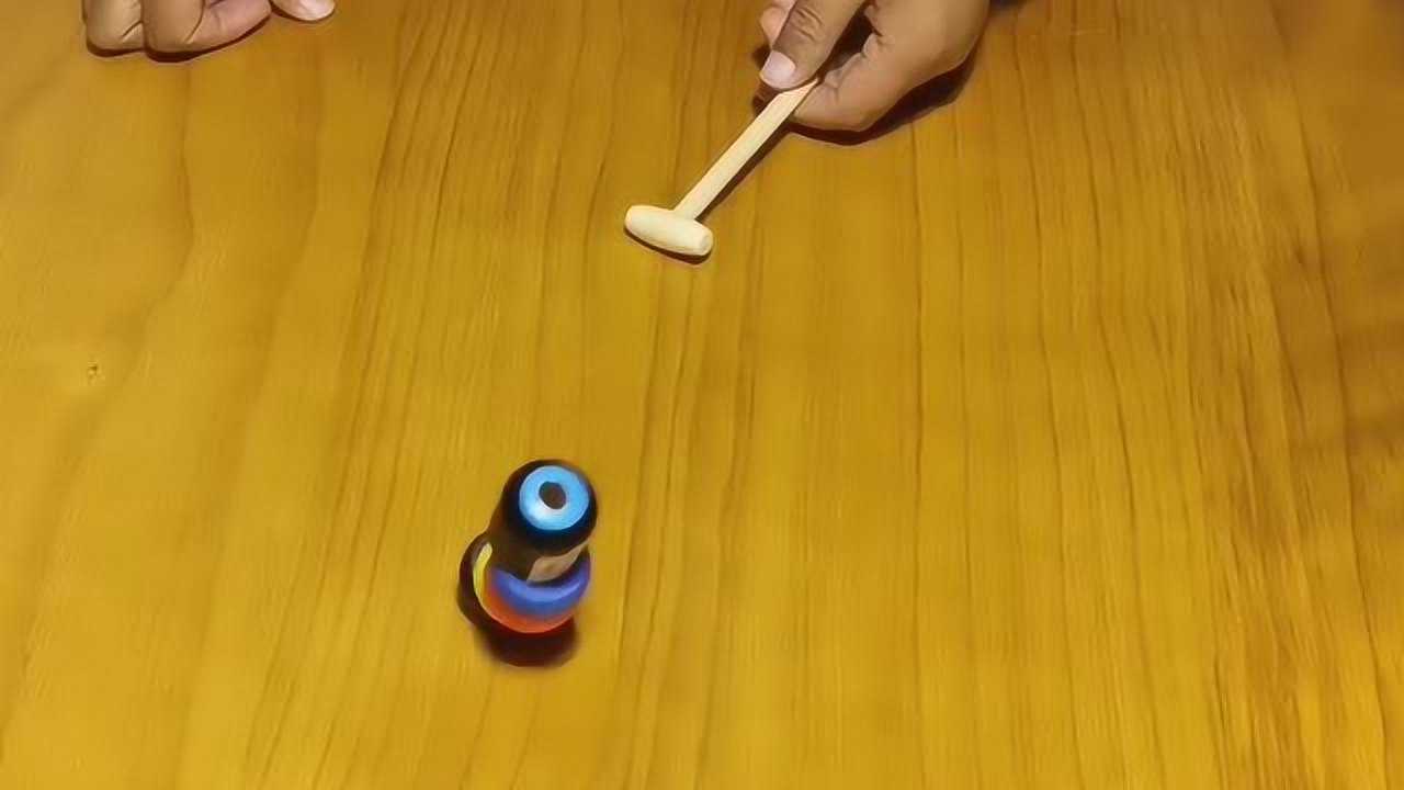 打不倒的沙雕玩具魔术道具,一玩就被拆穿,大家说这是什么原理?
