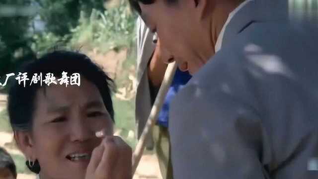 赵丽蓉1986年在《田野又是青纱帐》中演大配角 和黄宗洛搭戏