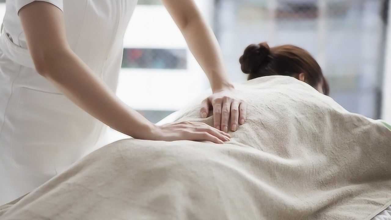 女人去澡堂洗澡搓澡的方式和男人有啥不同做男人真亏啊