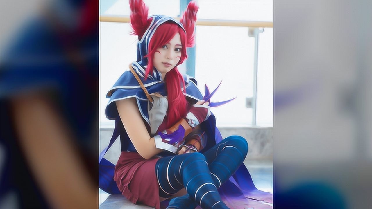 cosplay英雄联盟逆羽霞小姐姐神还原cos作品