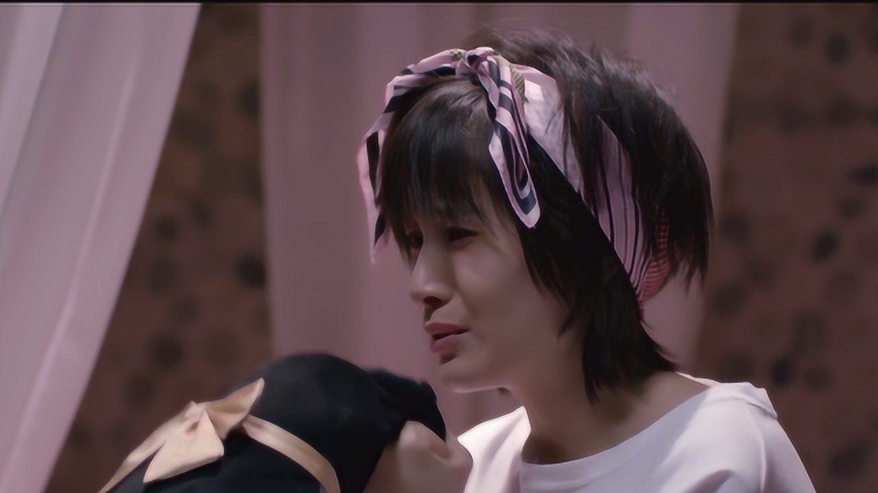 第二次也很美安安在许朗别墅过夜遭许母撞到瞬间脸红