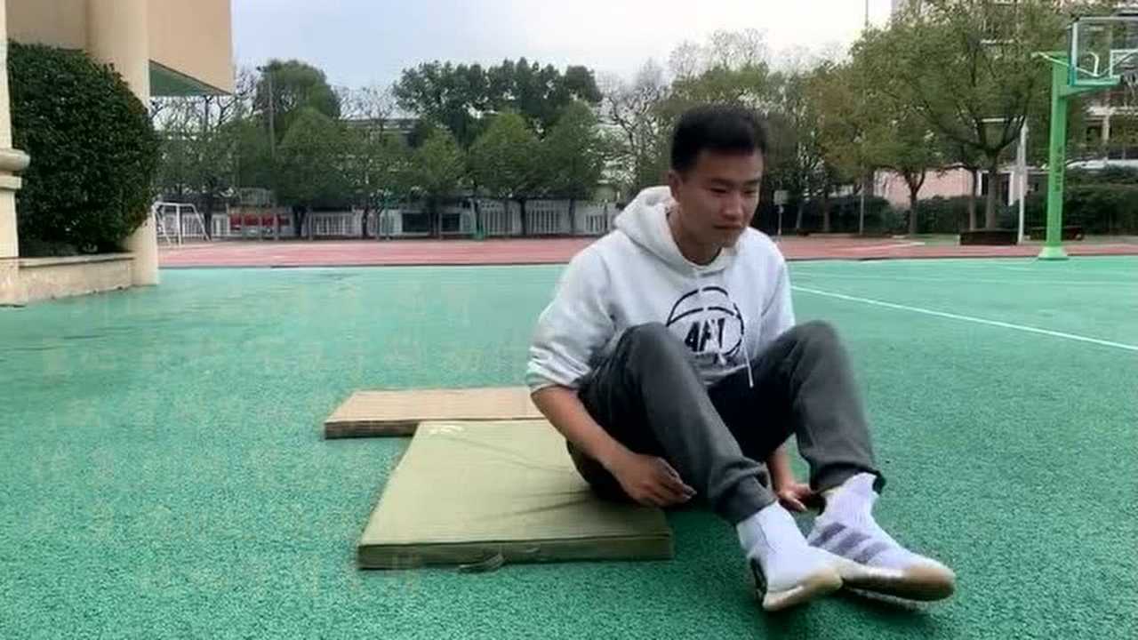 五年级体育+第三单元第一课《前滚翻动作方法》+2月17日微课_腾讯视频