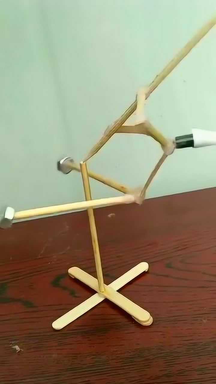 男神自制解压神器,给我完美诠释了鬼推磨的走位,物理好真了不起