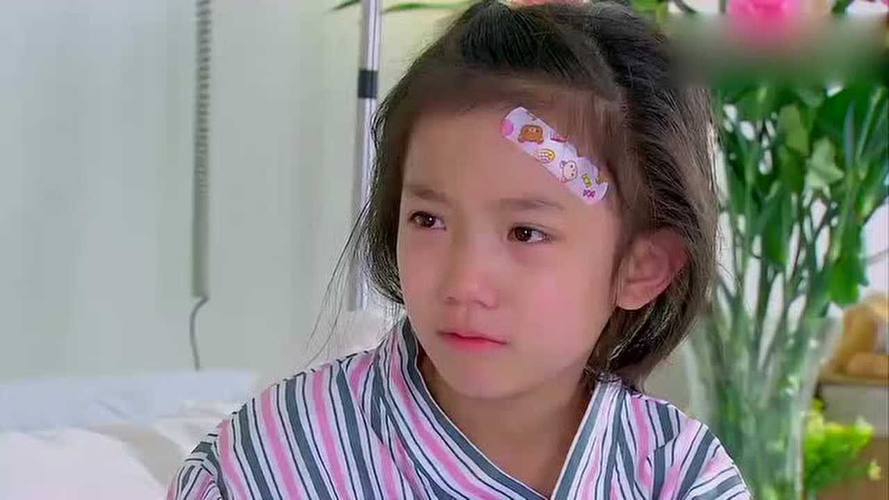 妈妈向前冲豆豆哭着看着妈妈汪晴也是悲伤到极点心疼啊