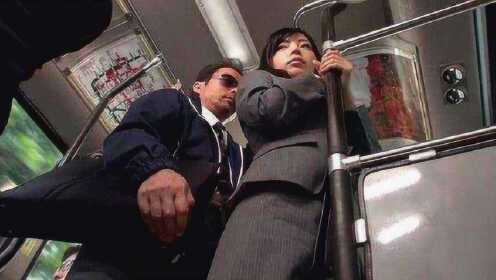 日本地铁这么发达，为何却被说成是女生的噩梦？真相太残酷！