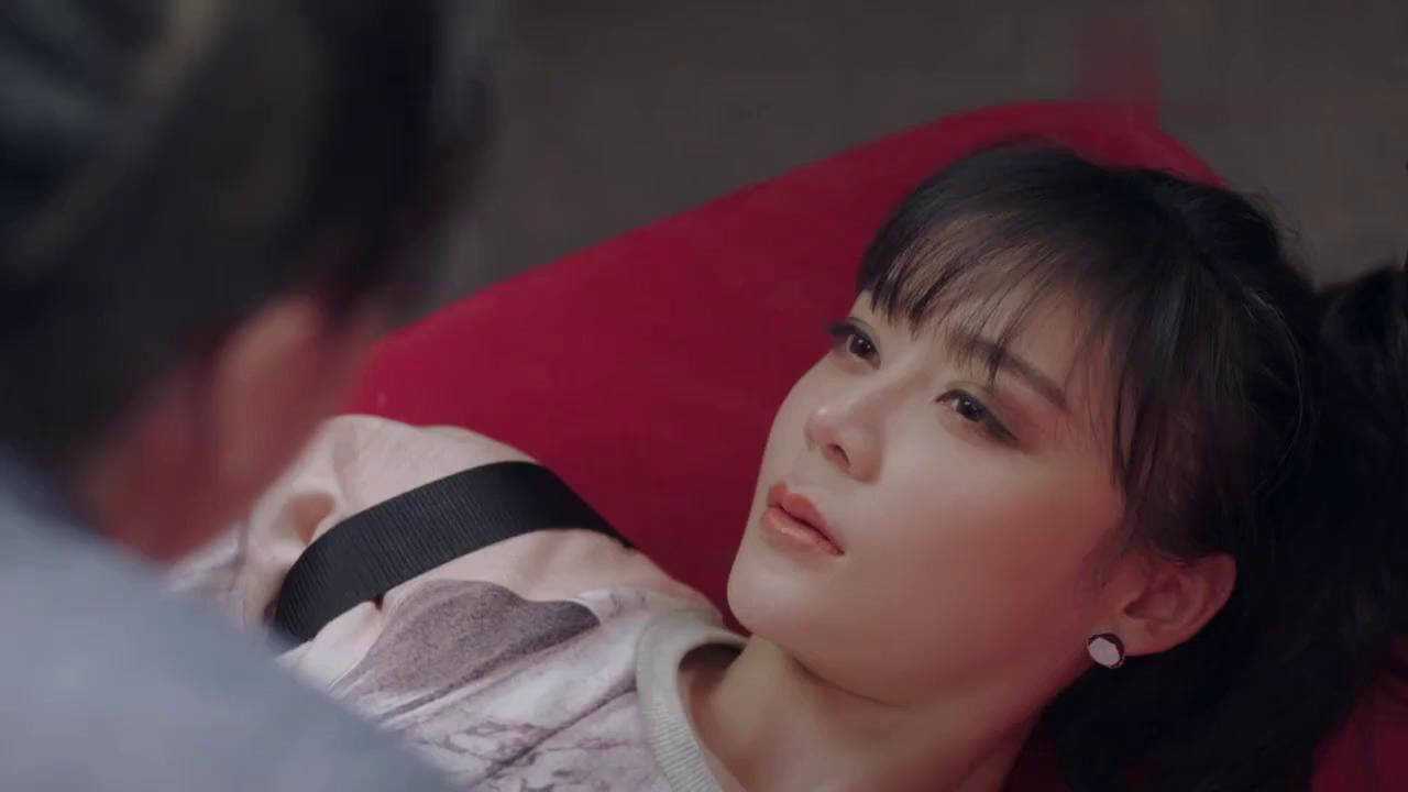 陆晴喝烂醉醒酒后见到两个大男人喜欢到沦陷了