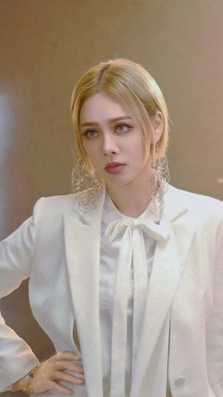 乘风破浪的姐姐宁静姐姐真的太女团啦简直就是女团ace门面乘风破浪的