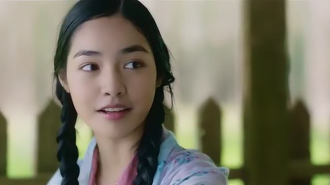 泰国版假如爱有天意金童玉女第一次约会就被雨淋湿了