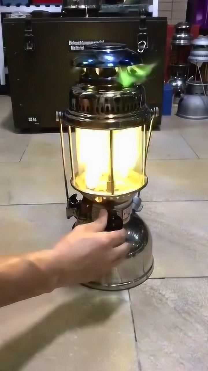 二战时期煤油汽灯,难得的臻品,极高的收藏价值!_腾讯视频