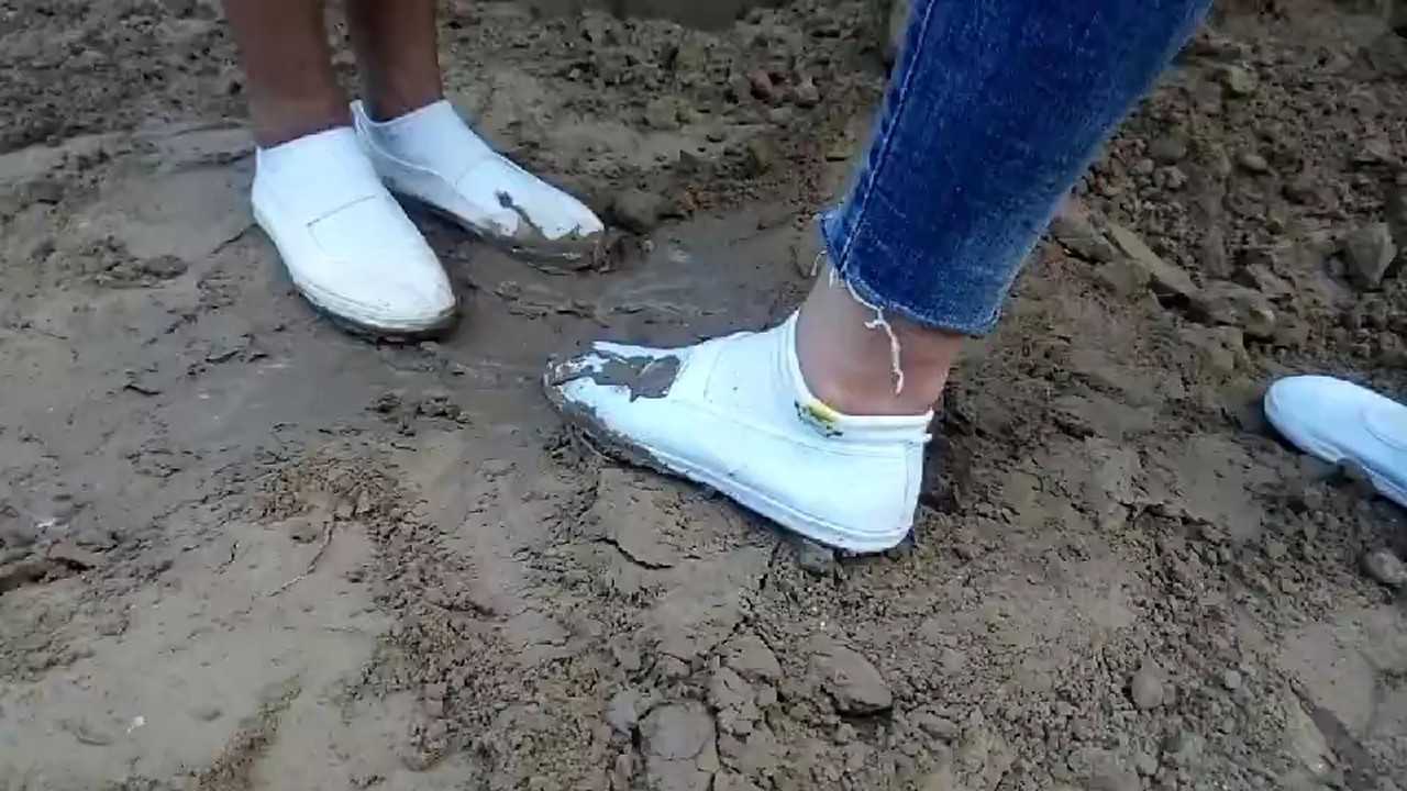 白一带踩泥_腾讯视频