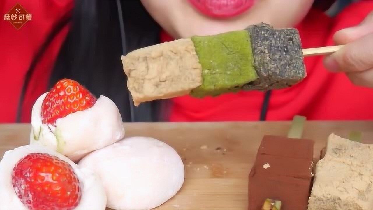 解压咀嚼音吃播,进口软糖,口味超好,要不要吃一口_腾讯视频