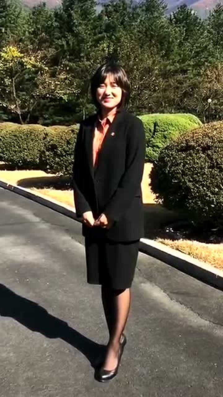 朝鲜最漂亮的导游,虽然嫁为人妻,但是气质依旧不减当年!