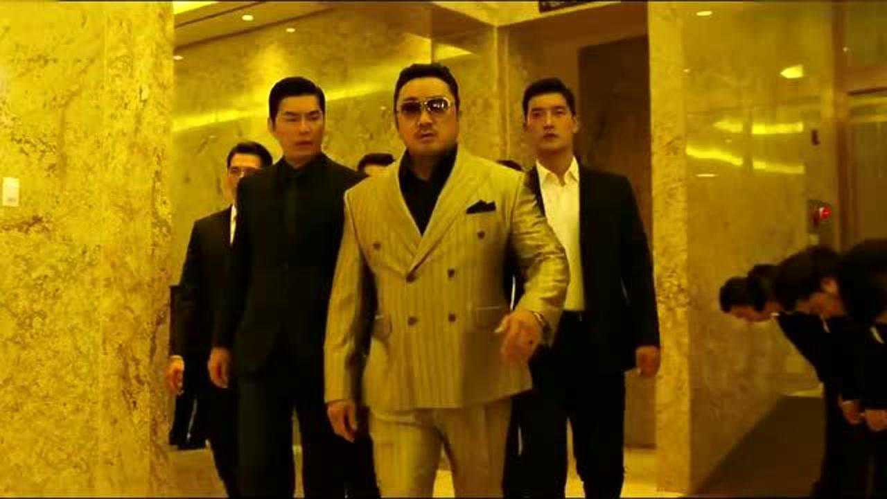 恶人传大佬霸气登场直接打电话给警长叫他管好自己的手下