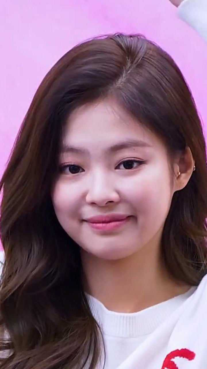 jennie怼脸大片这颜值太绝了