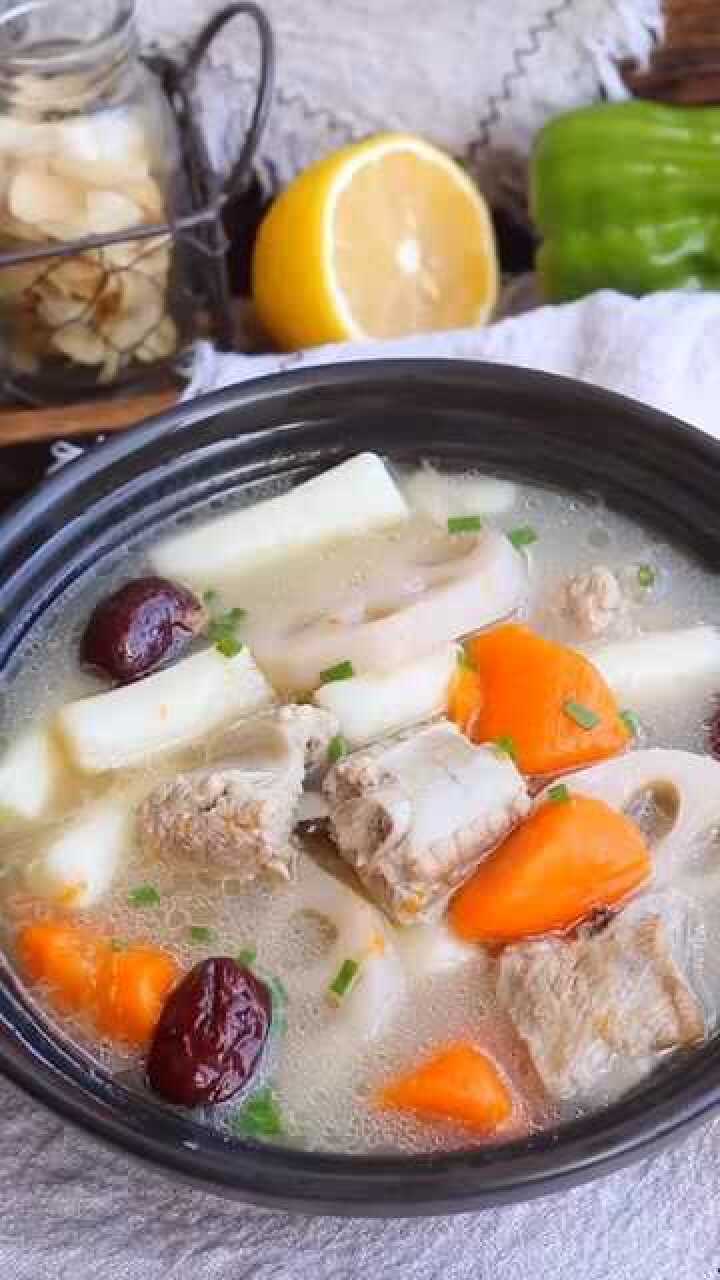 暖心暧胃,清热降暑的莲藕排骨山药汤