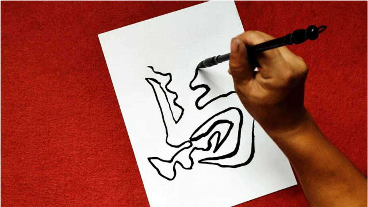 普通的毛笔,也能写出一笔画空心字的风采