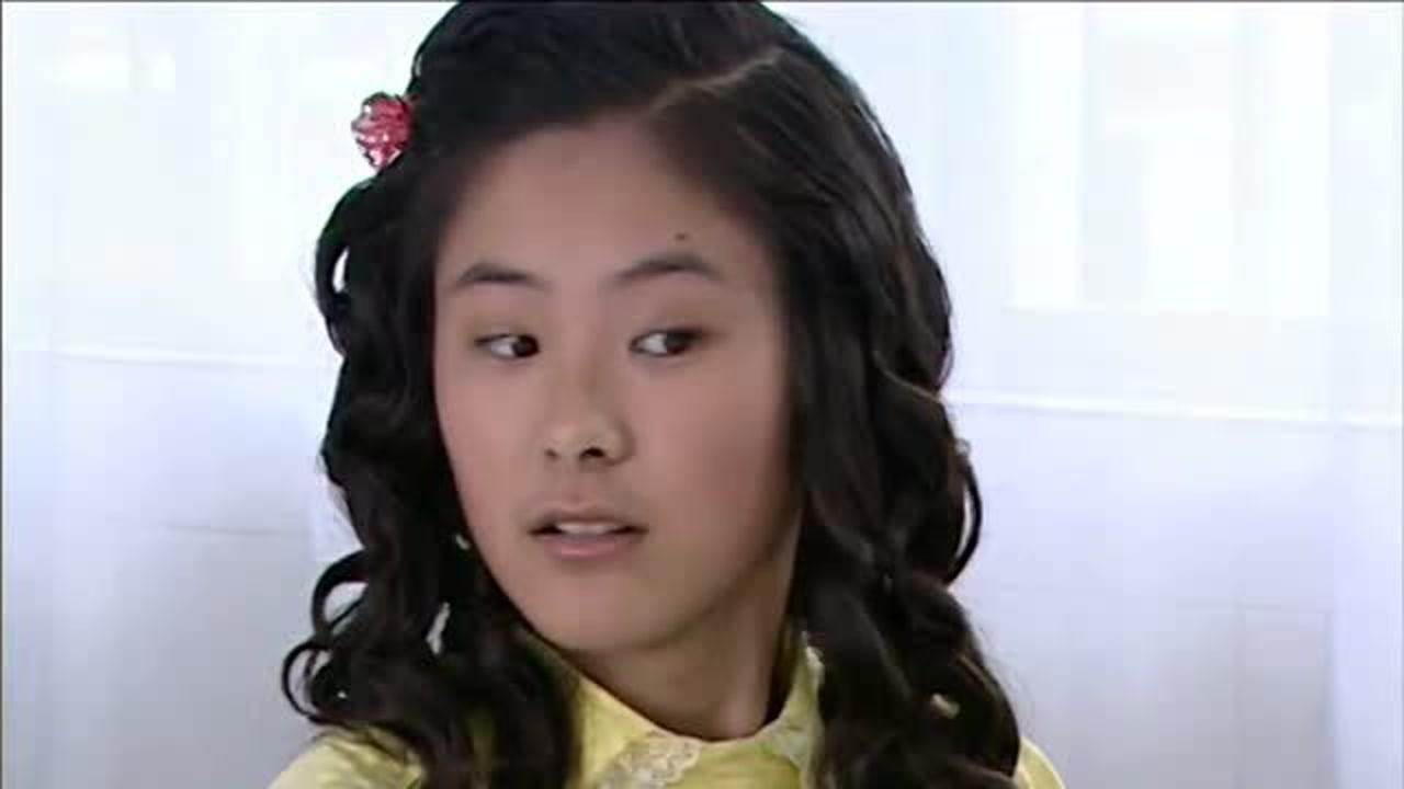 巴啦啦小魔仙:小君的笔记本找到了,她好高兴!