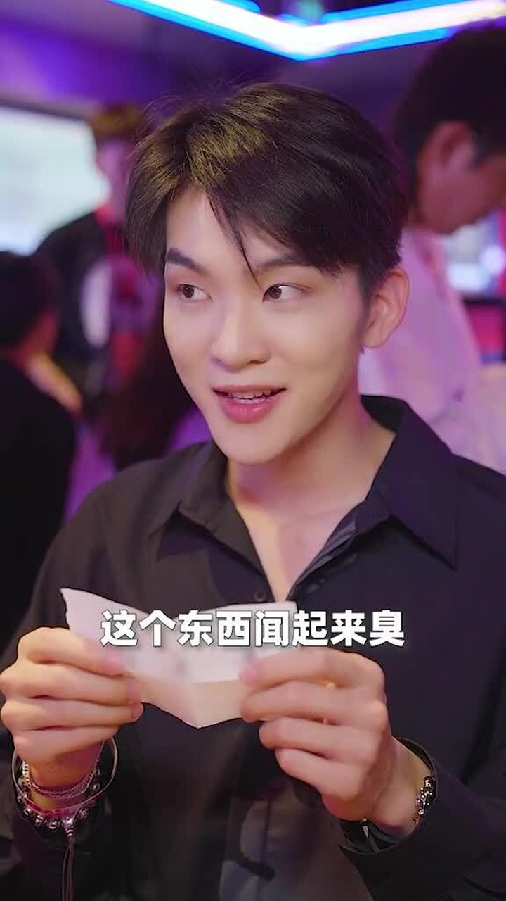 深圳灶门坎嘘记得帮我保密灶门坎卤味烧烤孙艺洲