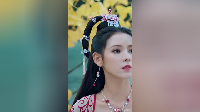 从小说里走出来的女主《人鱼缚》张予曦