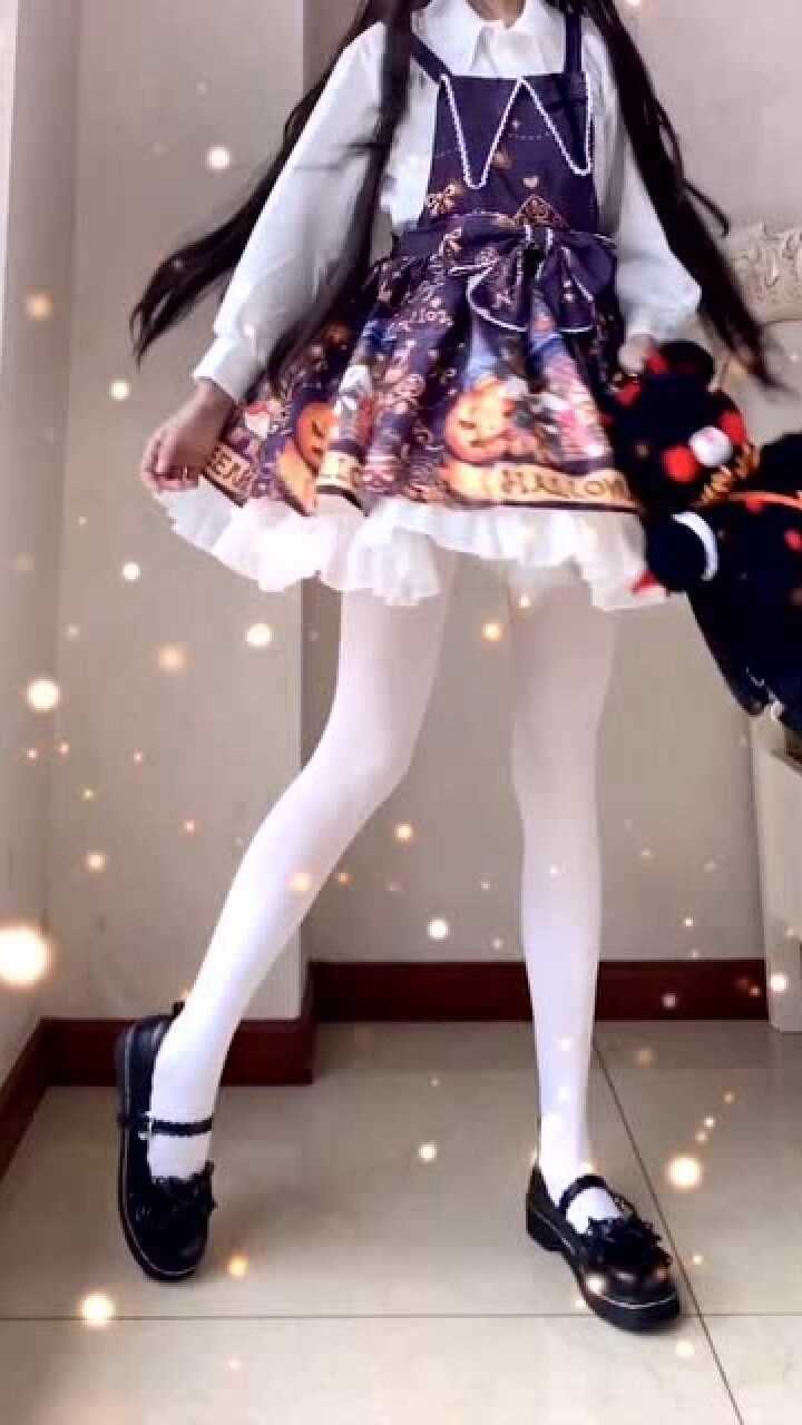 白丝萝莉裙是你的心动女孩吗
