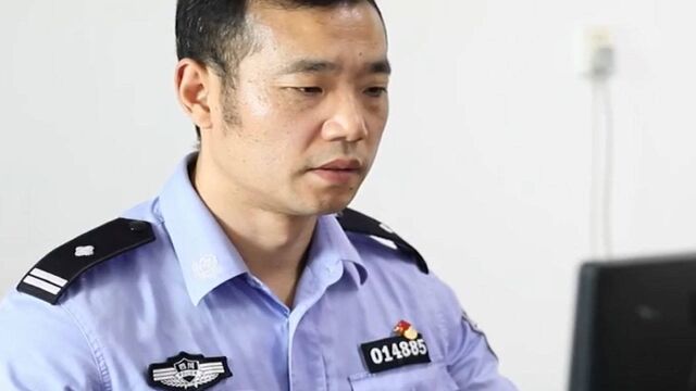 十佳刑警ⷦˆ都:“倔强”刑警胡焰