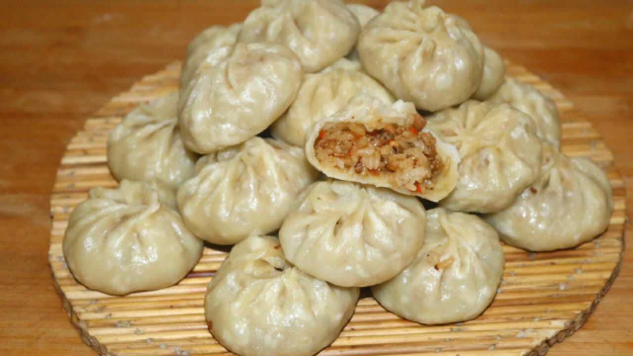 香菇糯米做包子太好吃了,软糯咸香味道浓郁,比肉包子还好吃