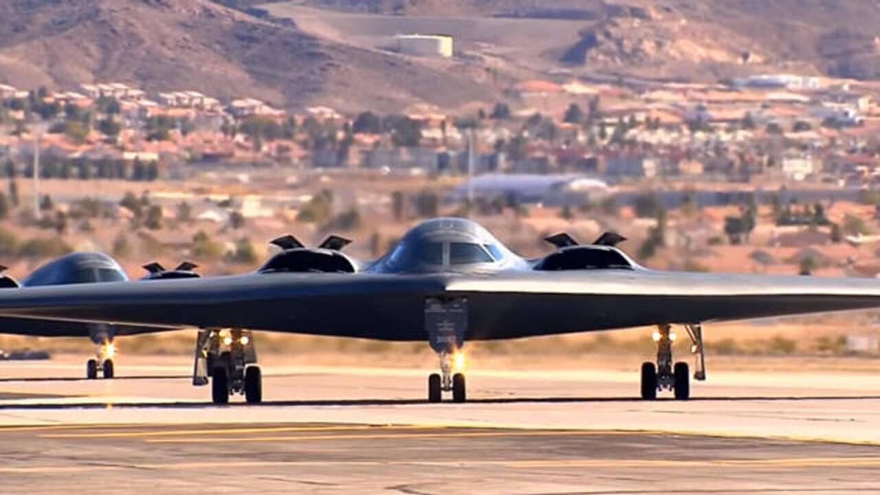 美国b2幽灵轰炸机有多强悍仅开仓投弹时间就让多国认输