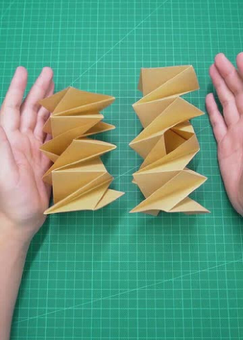 纸弹簧折法步骤图解图片