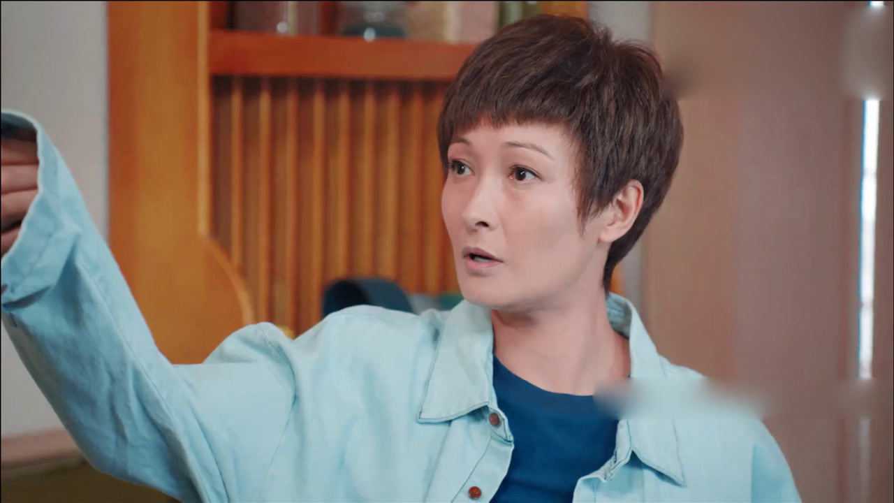 纪思齐的母亲看到路清舞,心中立马想出了一计,老太