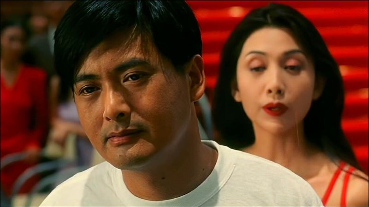 赌神一出手就换了手中的牌,对方出牌才发现不对,脸都绿了!