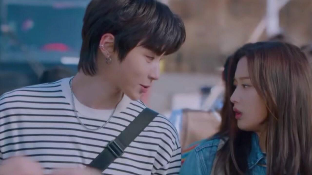 【女神降临】痞帅校霸韩书俊不要太可爱哦