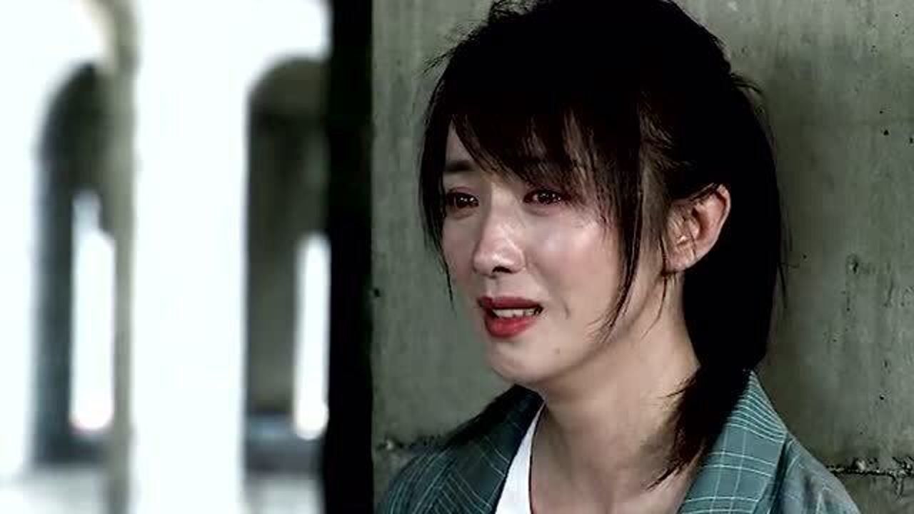 黑白禁区杨妈被绑在烂尾楼天台淦天雷前往救援可惜还是来晚了一步