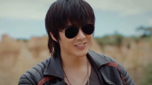 终极笔记:黑眼镜登场,墨镜四百一副要不要