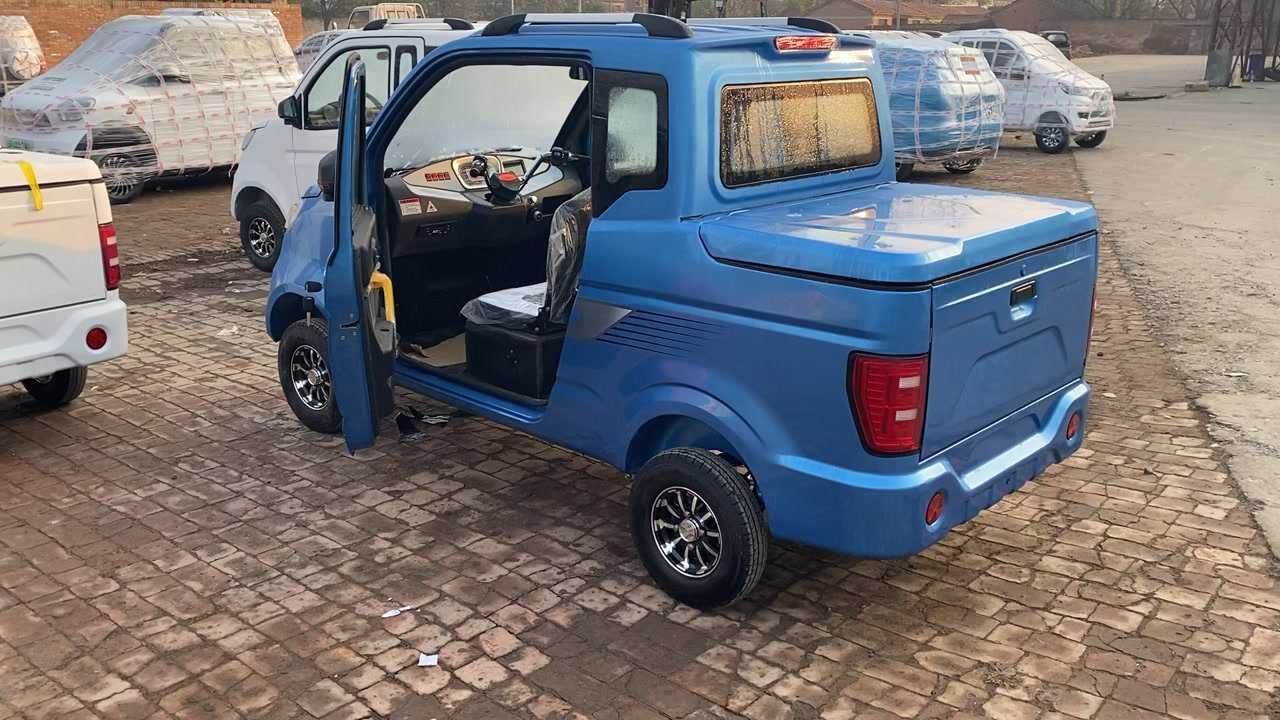 手把式四轮电动车钓鱼神器操作简单三分钟就能上手