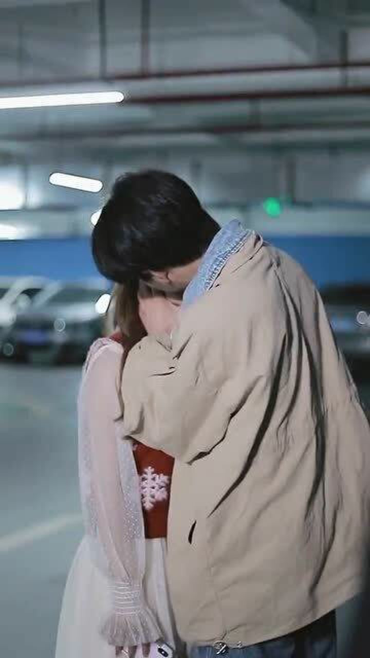 如果爱请深爱,不爱请离开