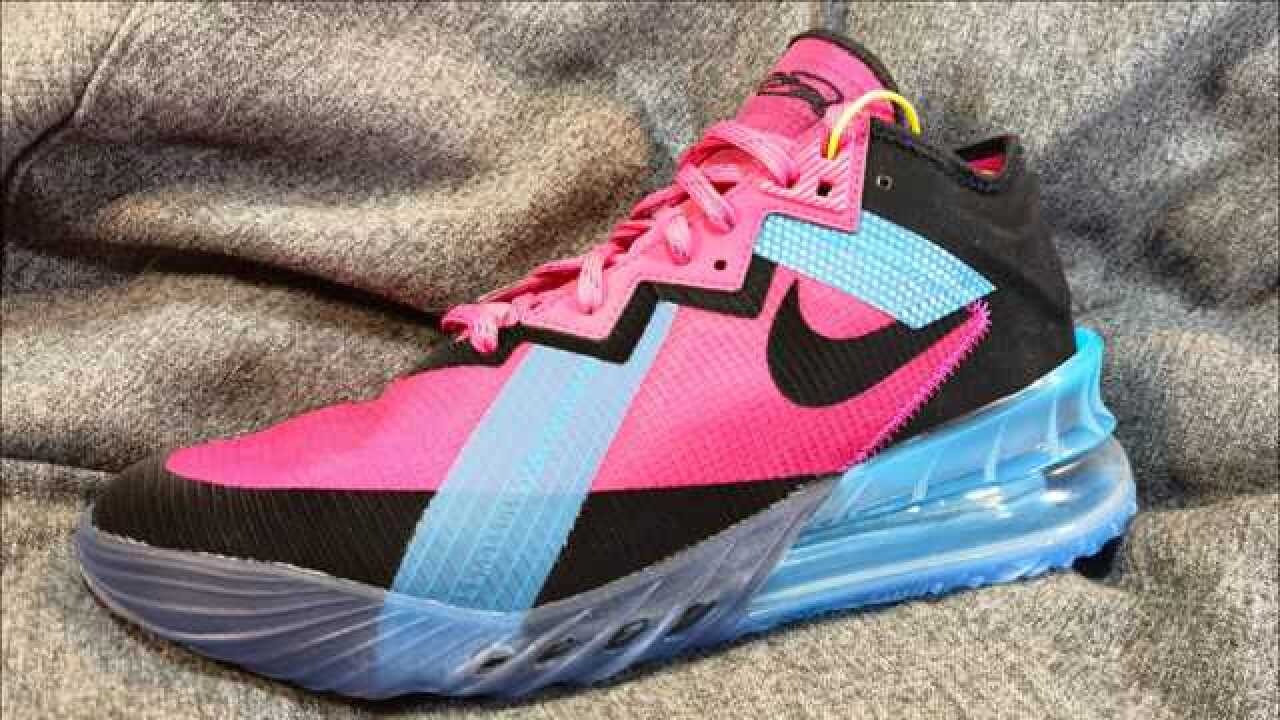 詹姆斯18low全网首发 勒布朗低帮配置如何?防侧翻还好吗?