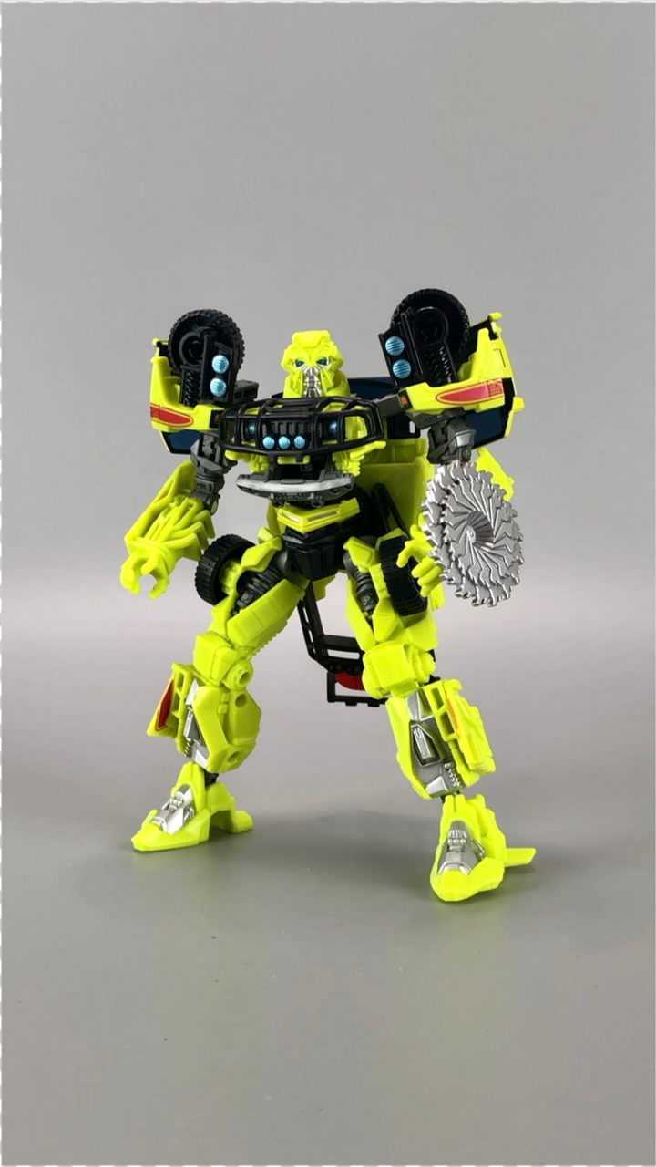 变形金刚电影工作室系列ss04d级救护车含变形流程