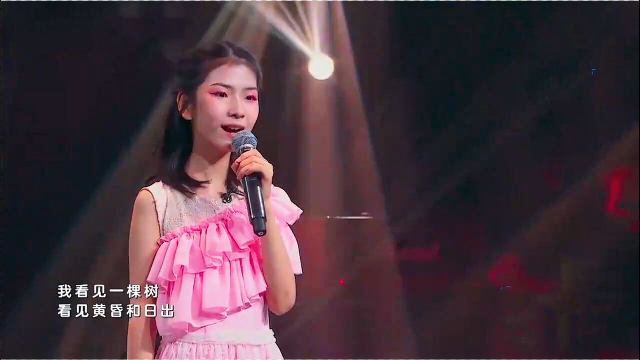 宝贝有戏李昕融一首有你就幸福天籁童声让王凯听入迷