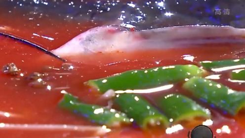 做贵州凯里酸汤鱼，辣椒要腌制半年，吃个美食不容易｜心动味道