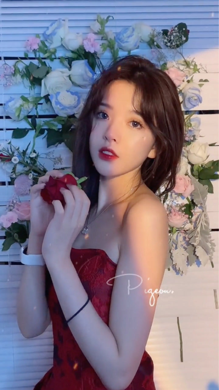 抖音亲吻变装top小姐姐_腾讯视频