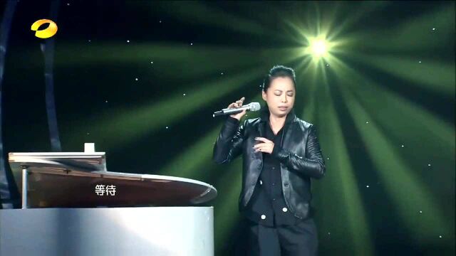 黄绮珊演唱成名曲《等待》,实力飙高音,真是太强了!