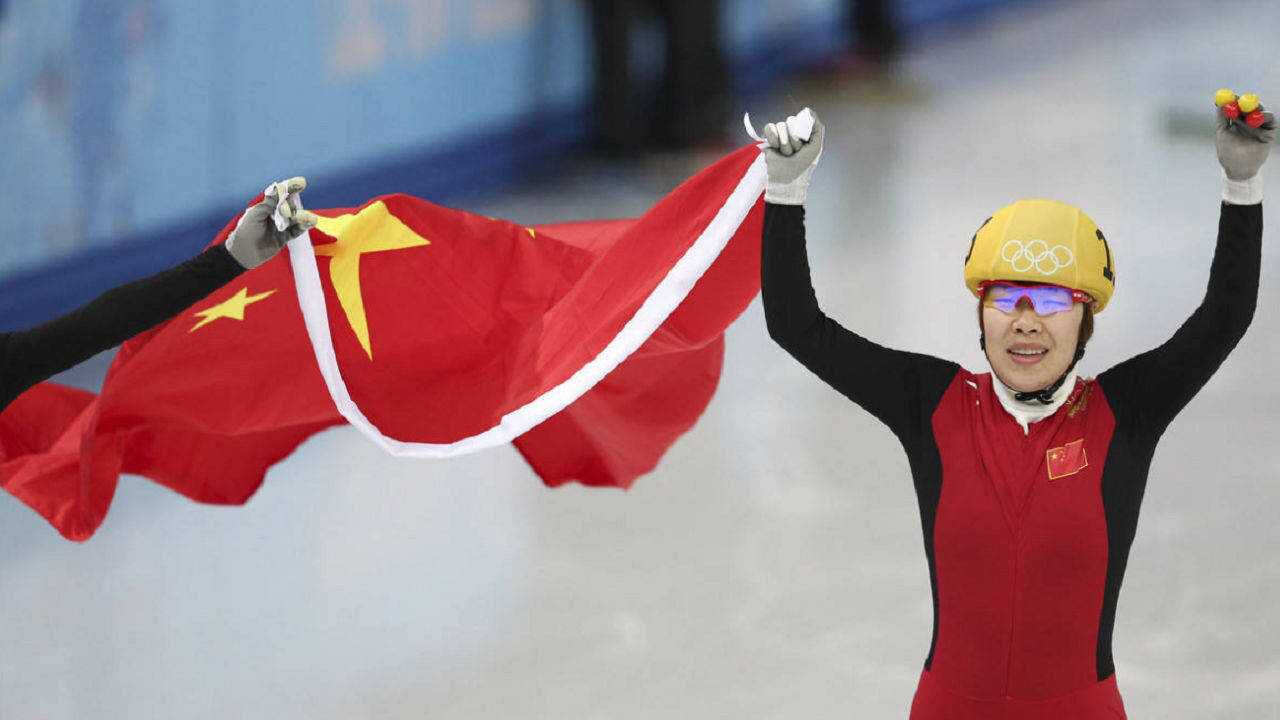 短道速滑1500米周扬反超劲敌成功卫冕世界冠军