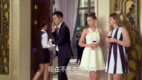 杨洋一身白色连衣裙，穿得真是女神气质，太美了！