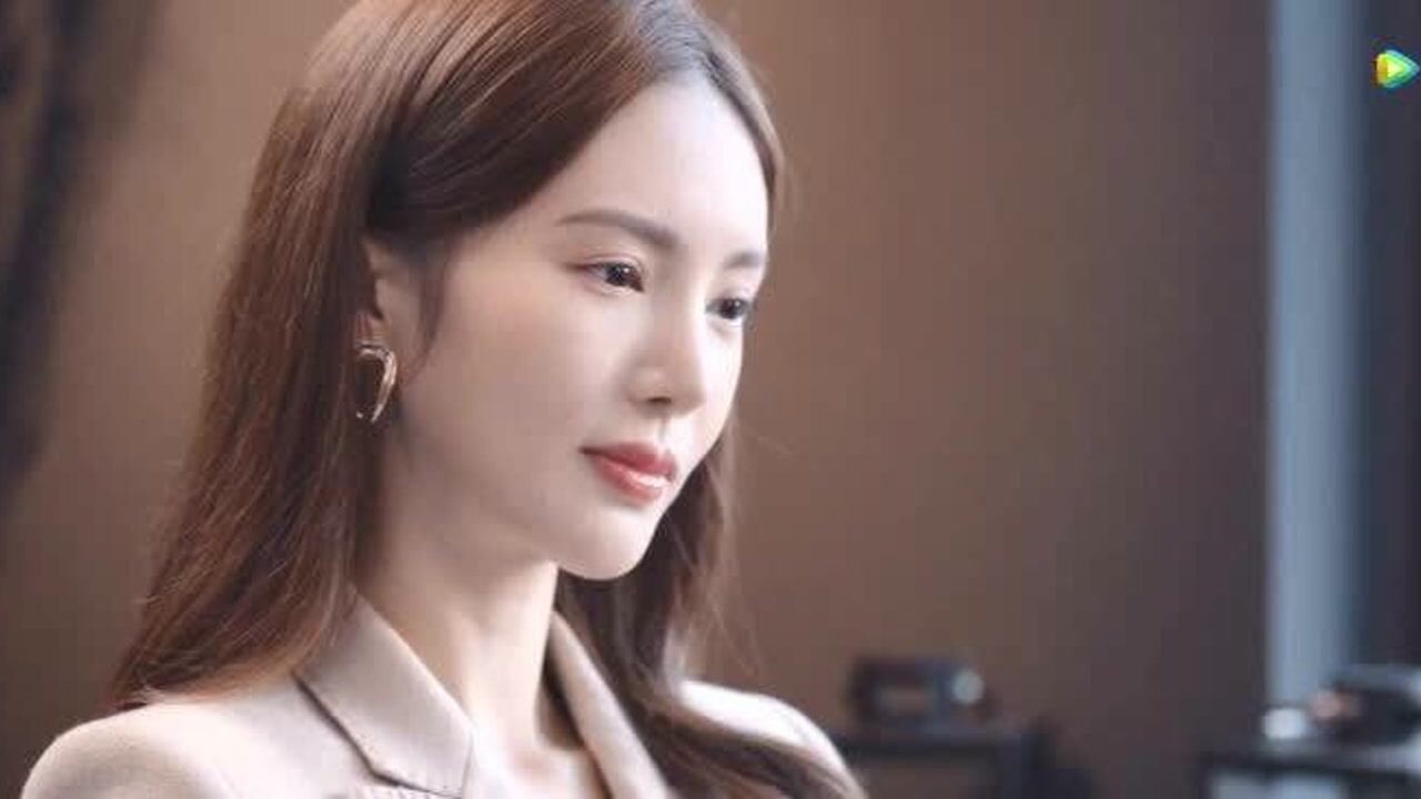 你是我的荣耀金晨对杨洋余情未了暗自对他示好杨洋直接拒绝